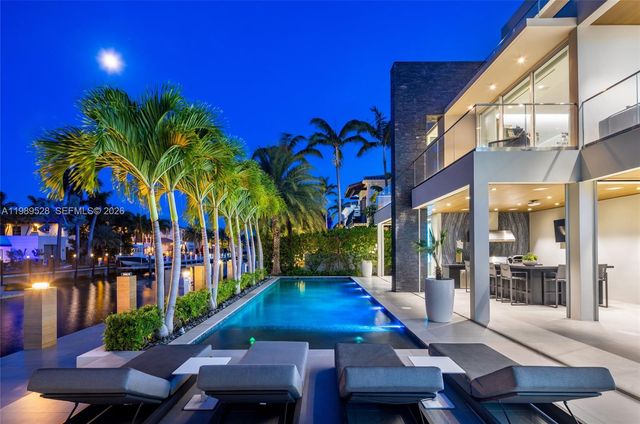 650 Royal Plaza Drive, Fort Lauderdale, FL 33301