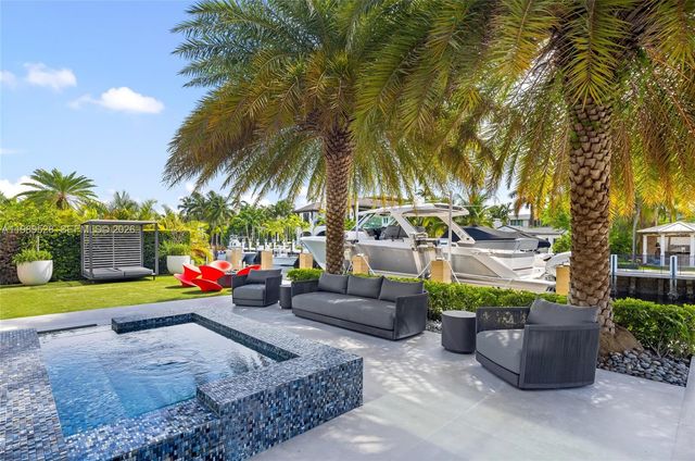 650 Royal Plaza Drive, Fort Lauderdale, FL 33301