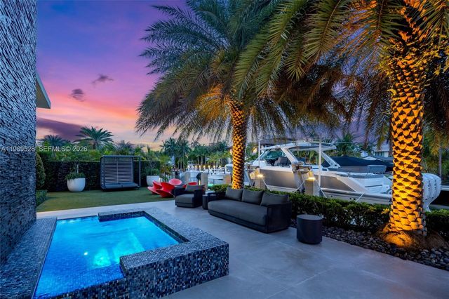 650 Royal Plaza Drive, Fort Lauderdale, FL 33301