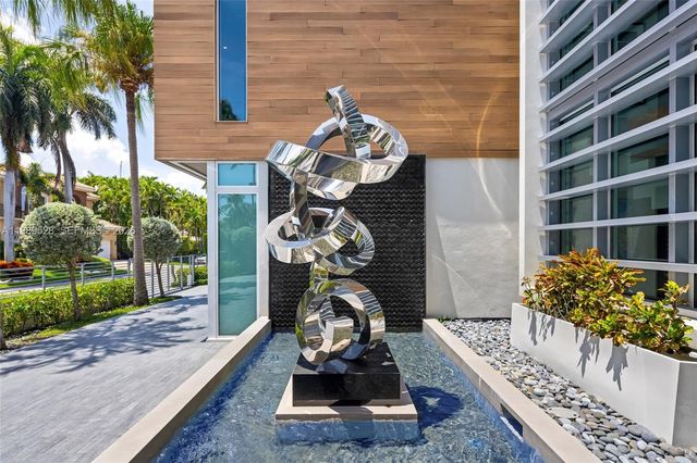 650 Royal Plaza Drive, Fort Lauderdale, FL 33301