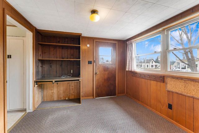 102 S Albert Avenue, Reedsburg, WI 53959