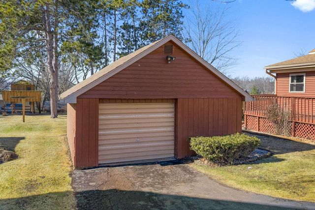 102 S Albert Avenue, Reedsburg, WI 53959