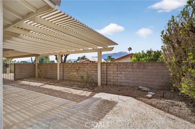 9671 Hoylake, Desert Hot Springs, CA 92240