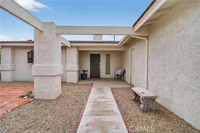 9671 Hoylake, Desert Hot Springs, CA 92240