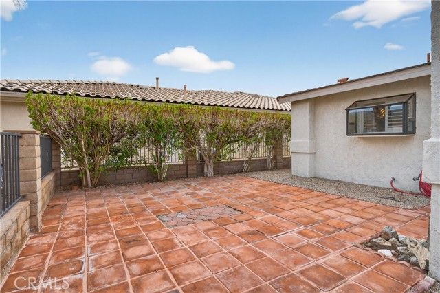 9671 Hoylake, Desert Hot Springs, CA 92240