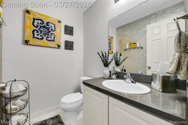 1086 Williamson Circle, Pontiac, MI 48340