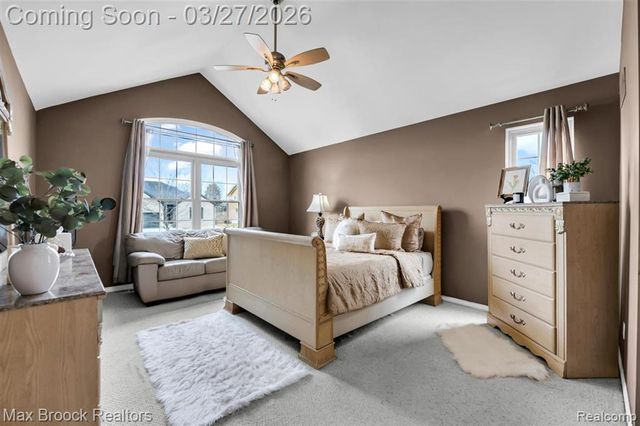 1086 Williamson Circle, Pontiac, MI 48340