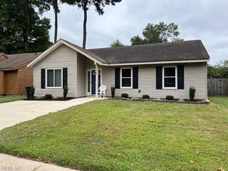 1414 Dove DR, Virginia Beach, VA 23454