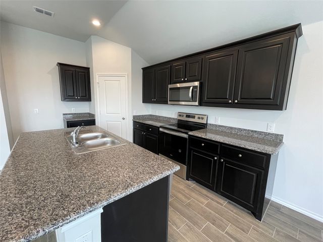 5808 Utopia Drive, Fort Worth, TX 76179