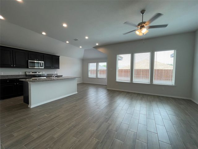 5808 Utopia Drive, Fort Worth, TX 76179