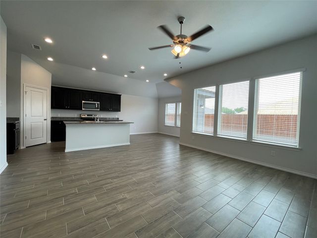 5808 Utopia Drive, Fort Worth, TX 76179