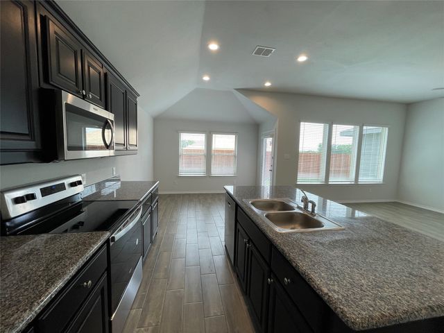 5808 Utopia Drive, Fort Worth, TX 76179