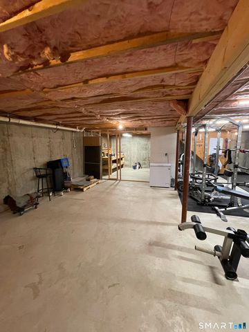 560 South Frontage Road, Killingly, CT 06239
