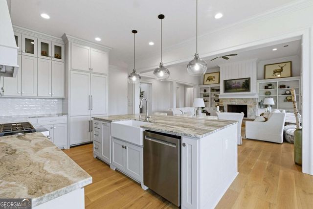 118 Stonehaven Drive, Dawsonville, GA 30534