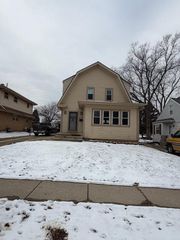 3757 S 56th STREET, Greenfield, WI 53220
