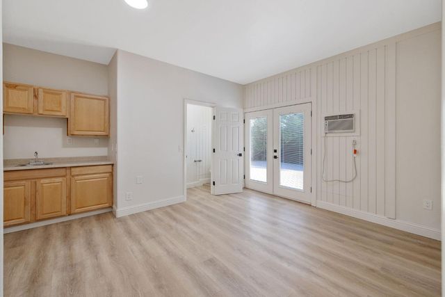 2033 Alluvial Avenue, Clovis, CA 93611