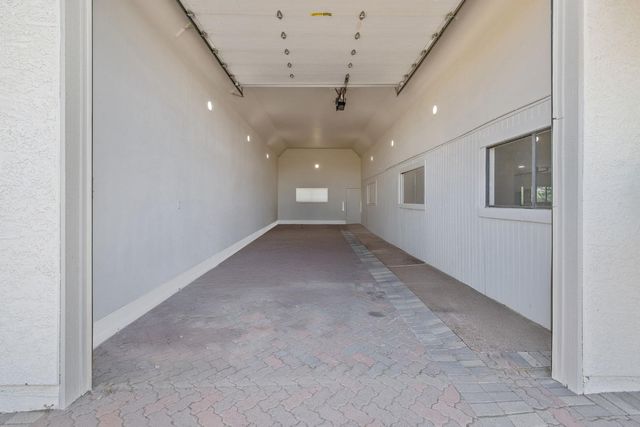 2033 Alluvial Avenue, Clovis, CA 93611