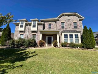 155 Sougahatchee Drive, New Market, AL 35761