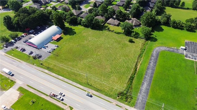 00 Wedington Drive, Fayetteville, AR 72704