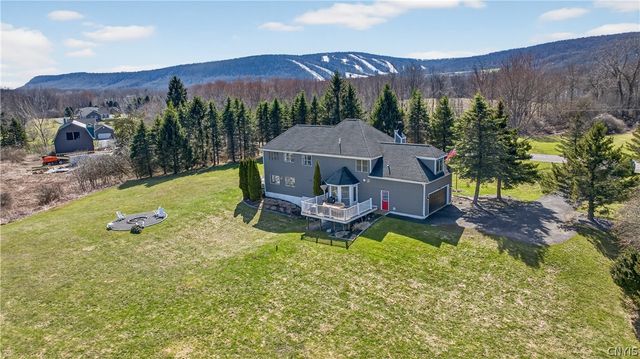 5458 Lake Road, Tully, NY 13159