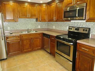 2025 NE 164th St 312, North Miami Beach, FL 33162