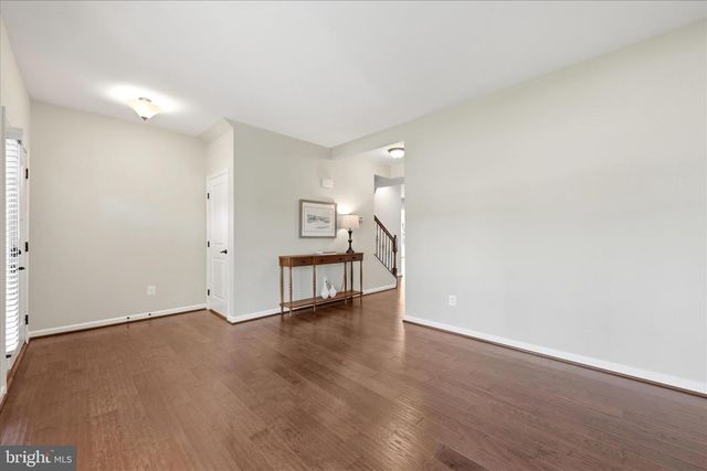 134 ATLANTIS LN, Lake Frederick, VA 22630