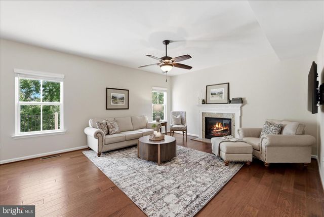 134 ATLANTIS LN, Lake Frederick, VA 22630