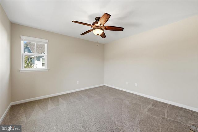 134 ATLANTIS LN, Lake Frederick, VA 22630