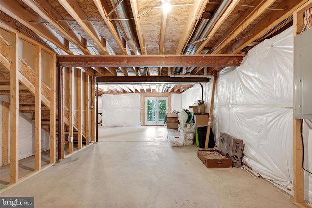 134 ATLANTIS LN, Lake Frederick, VA 22630