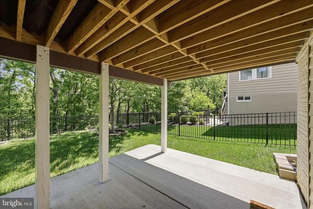 134 ATLANTIS LN, Lake Frederick, VA 22630