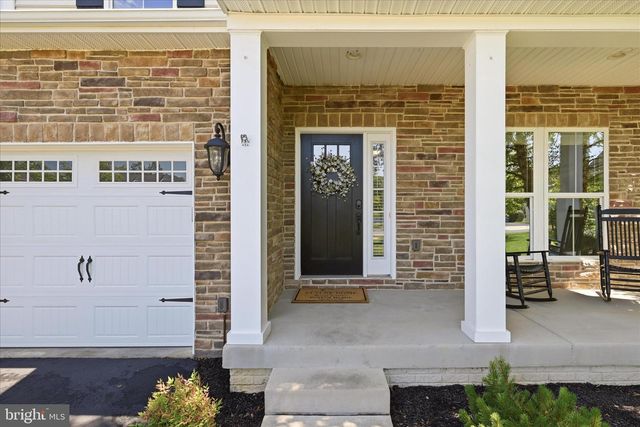 134 ATLANTIS LN, Lake Frederick, VA 22630