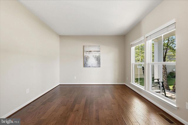 134 ATLANTIS LN, Lake Frederick, VA 22630
