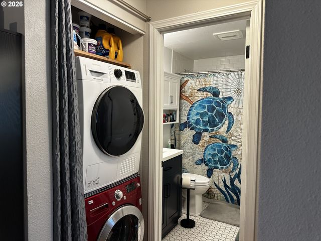 12634 Nw BARNES Rd 6, Portland, OR 97229