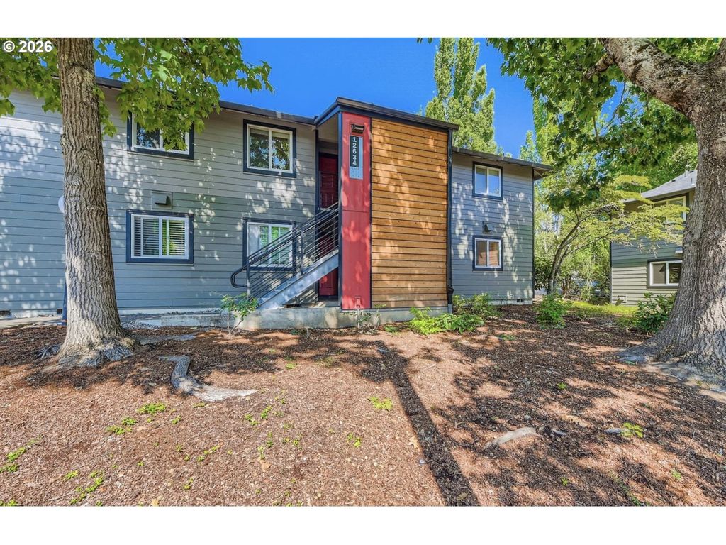 12634 Nw BARNES Rd 6, Portland, OR 97229