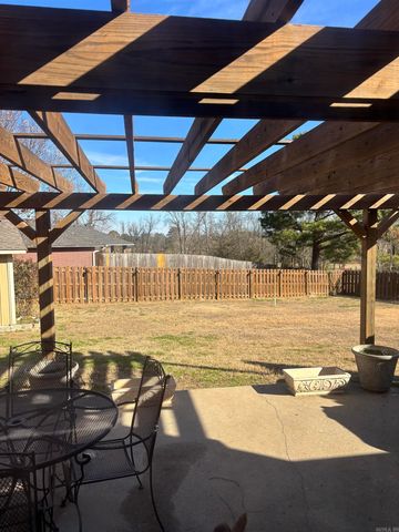 104 Pathway Circle, Nashville, AR 71852