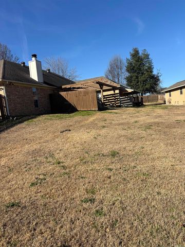 104 Pathway Circle, Nashville, AR 71852