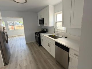 2563 L St, San Diego, CA 92102