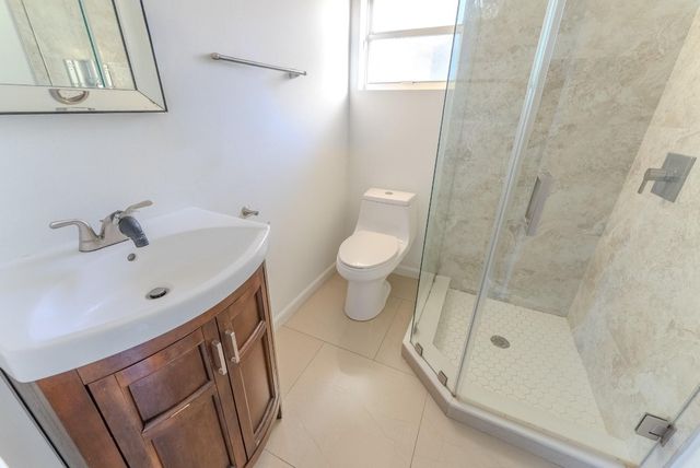 521 S 24th Avenue, Hollywood, FL 33020