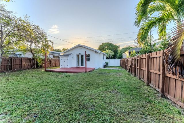 521 S 24th Avenue, Hollywood, FL 33020