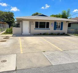 16031 NE 19th Place, North Miami Beach, FL 33162