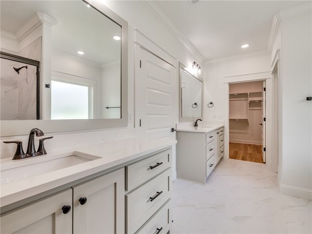 10 Errol Lane, Bella Vista, AR 72715