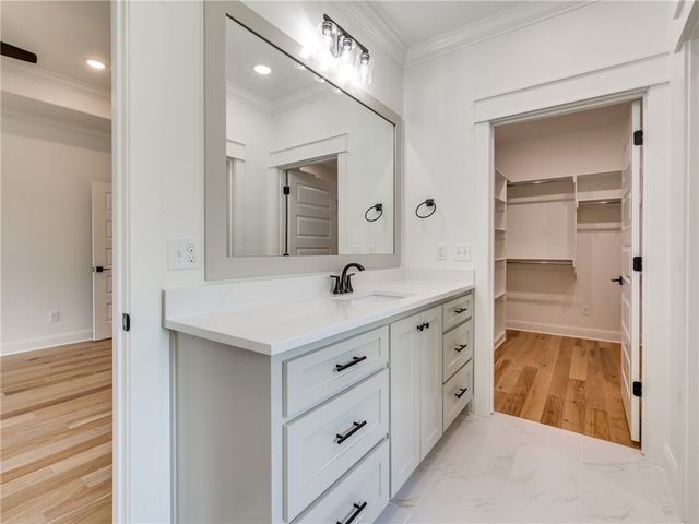 10 Errol Lane, Bella Vista, AR 72715