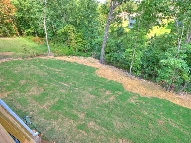 10 Errol Lane, Bella Vista, AR 72715