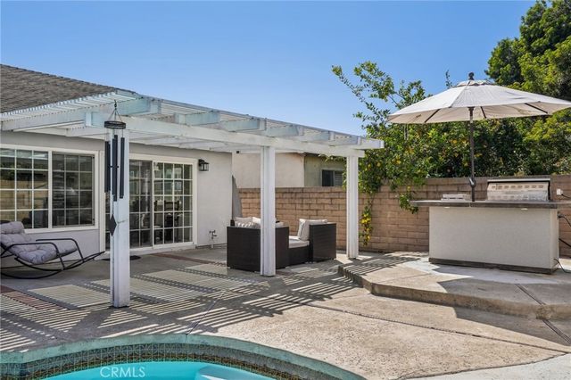 6461 Sundance, Huntington Beach, CA 92647