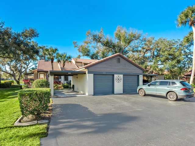 4372 TRAILS DRIVE 15-1, Sarasota, FL 34232