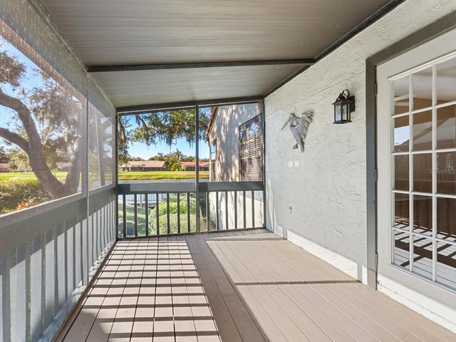 4372 TRAILS DRIVE 15-1, Sarasota, FL 34232