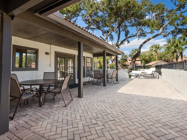 4372 TRAILS DRIVE 15-1, Sarasota, FL 34232