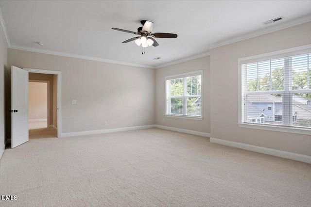 2104 Temple Hills Way, Fuquay Varina, NC 27526