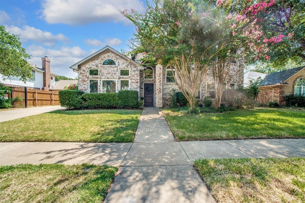 3321 Hazlewood Court, Bedford, TX 76021