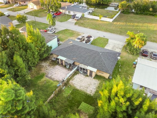 714-712 SE 4th TER, Cape Coral, FL 33990